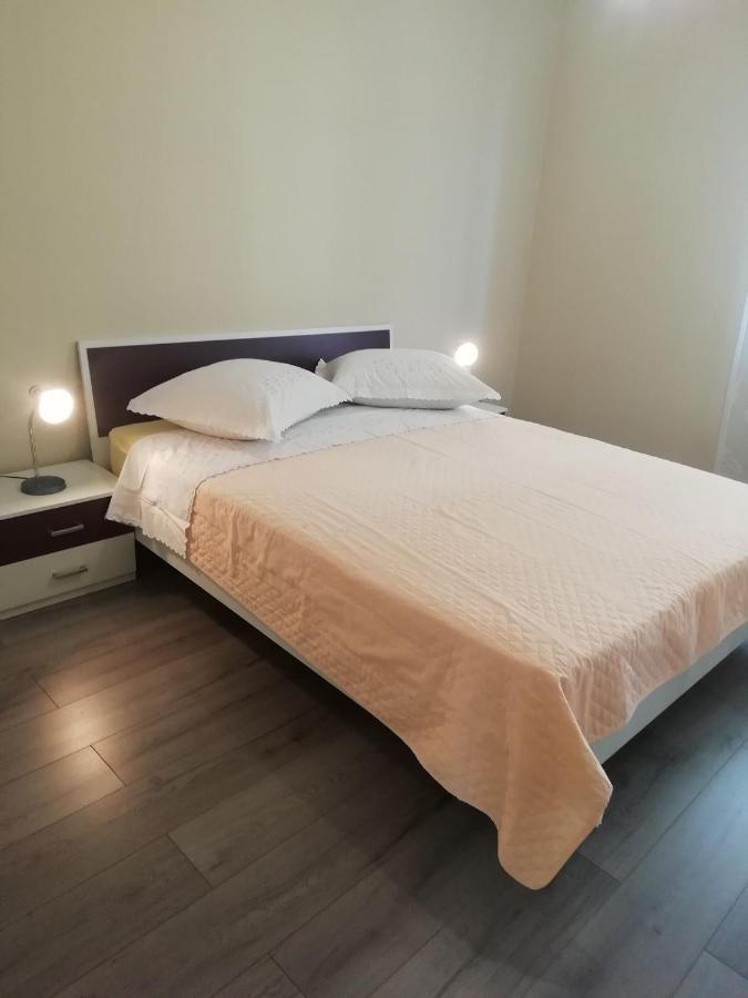 Apartments Ivan Prizba Ngoại thất bức ảnh